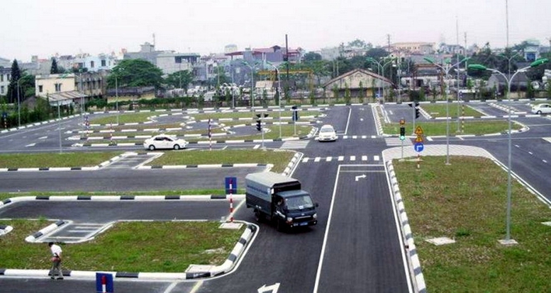 Đề xuất số lượng sân tập lái: Cần đánh giá kỹ lưỡng